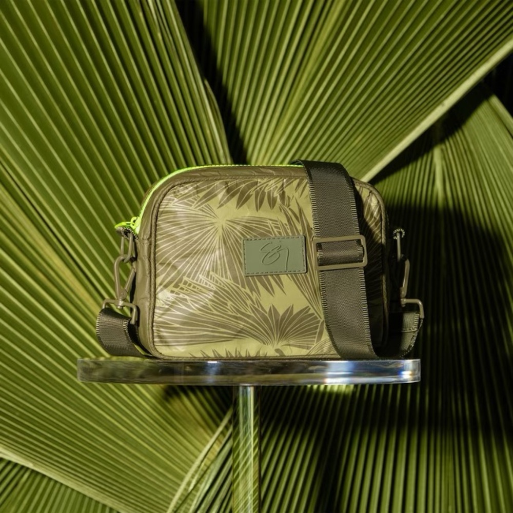Aloha Collection X Sig Zane Loulu Le Tour Crossbody (Ltd Edition - Limu/Olive)